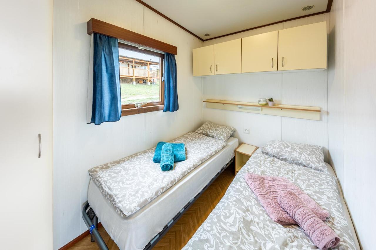 Mobilheim Chalet - Vyrovicka Prehrada Vyrovice Экстерьер фото